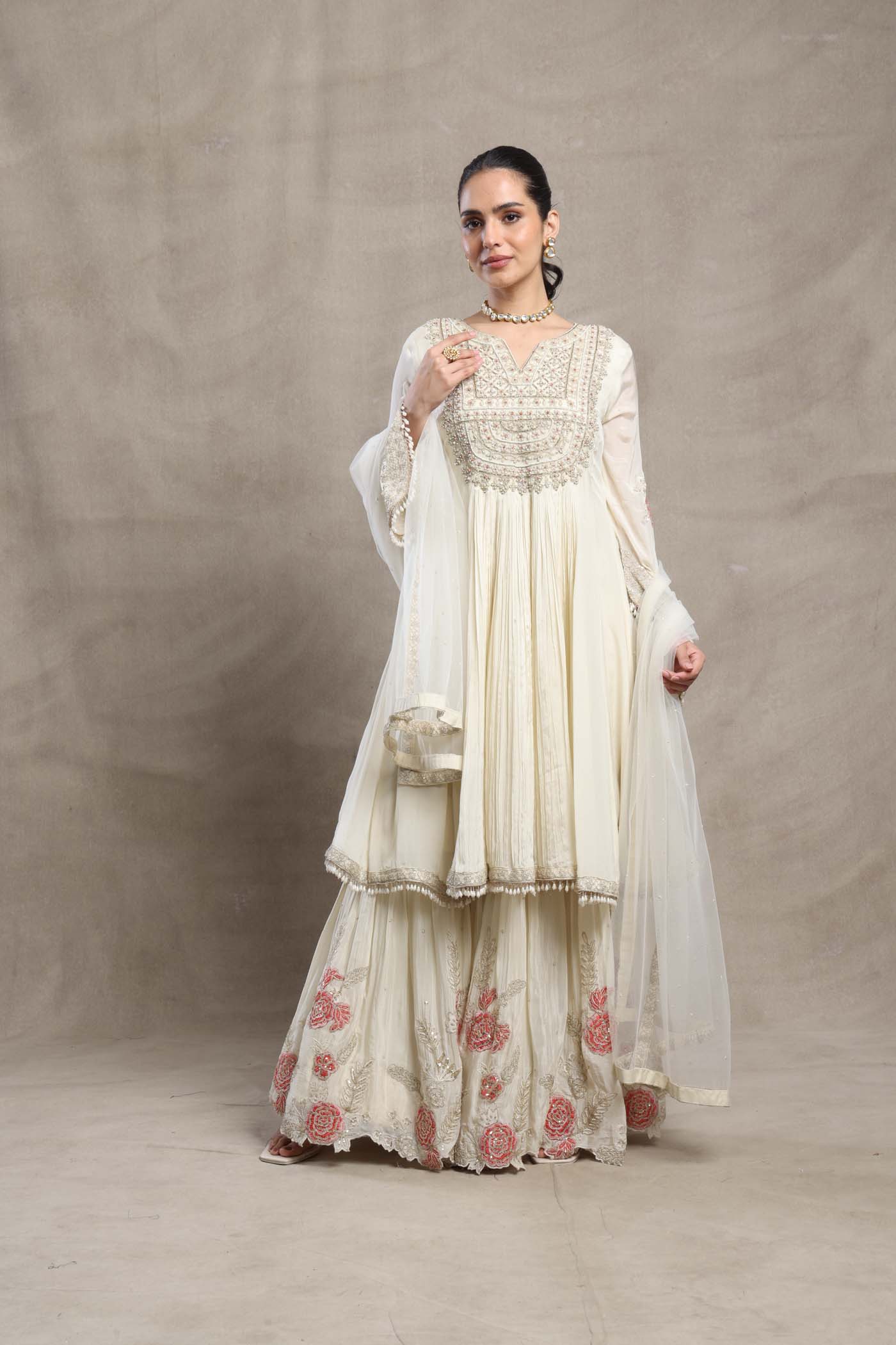 Nior Garara Suit Set