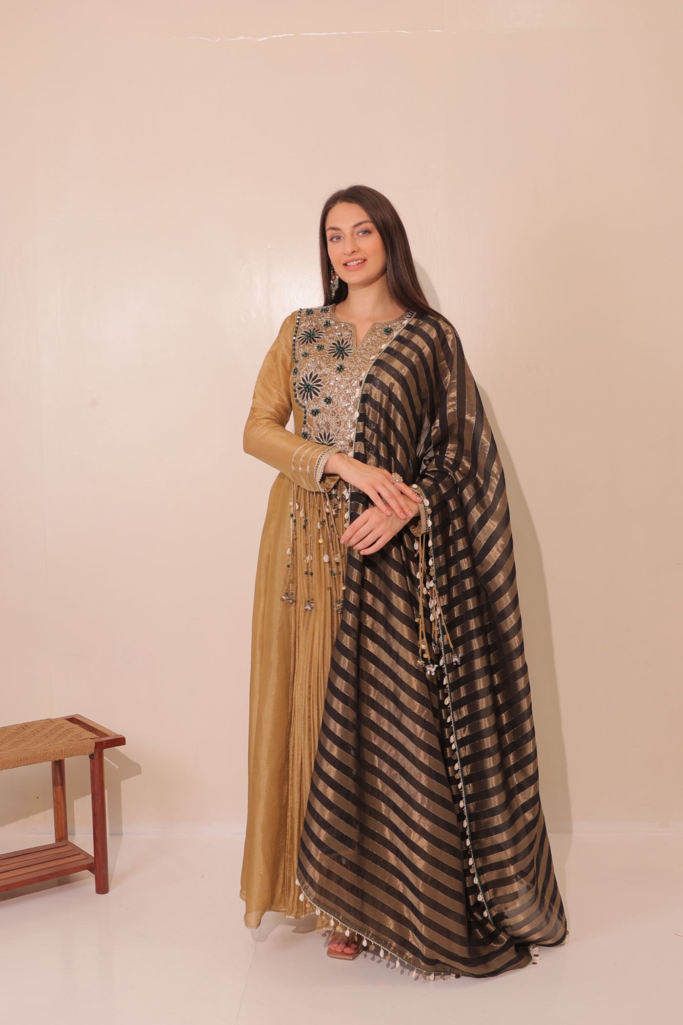 Suhani Lustre Anarkali