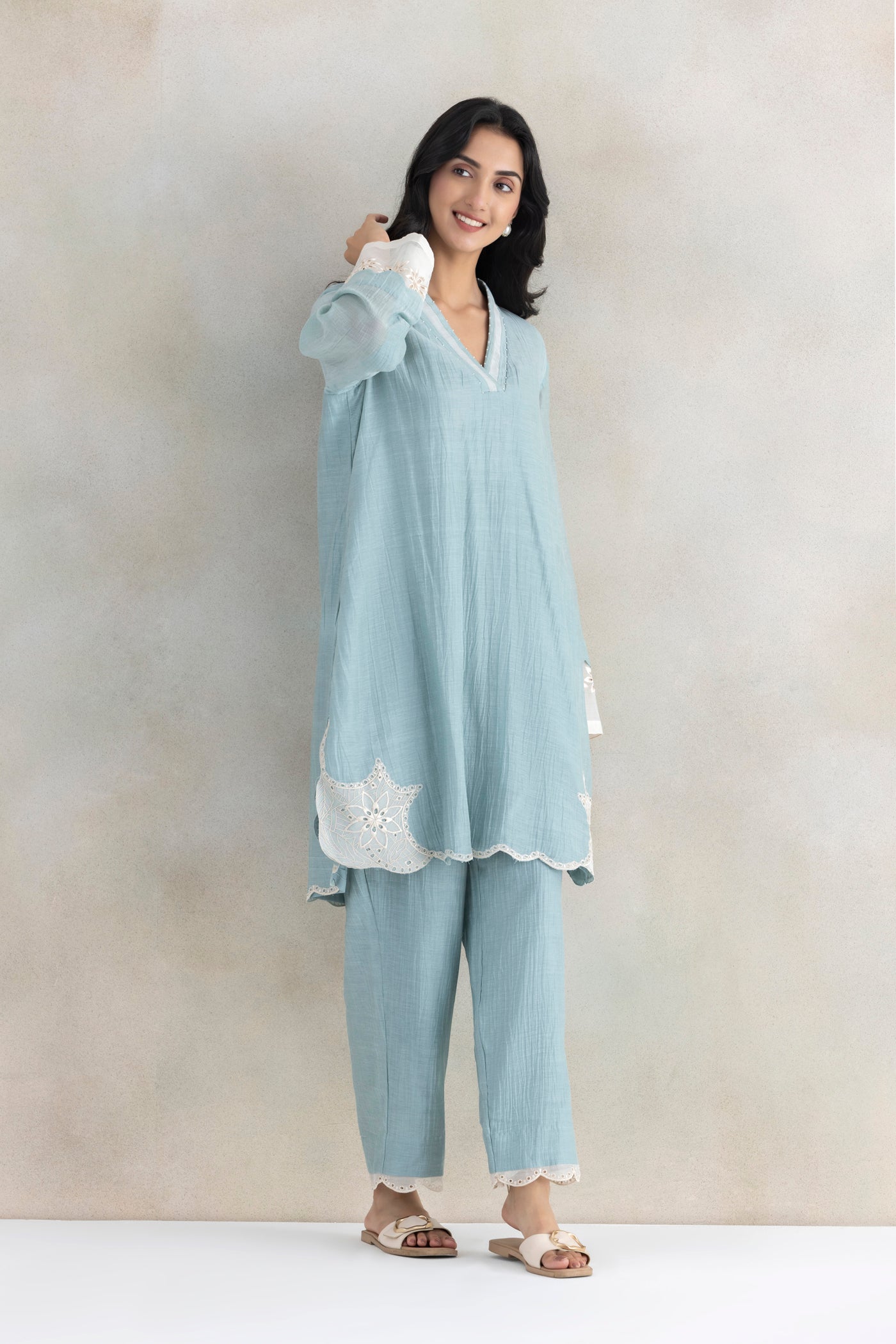 Zari Cutwork Kurta Set