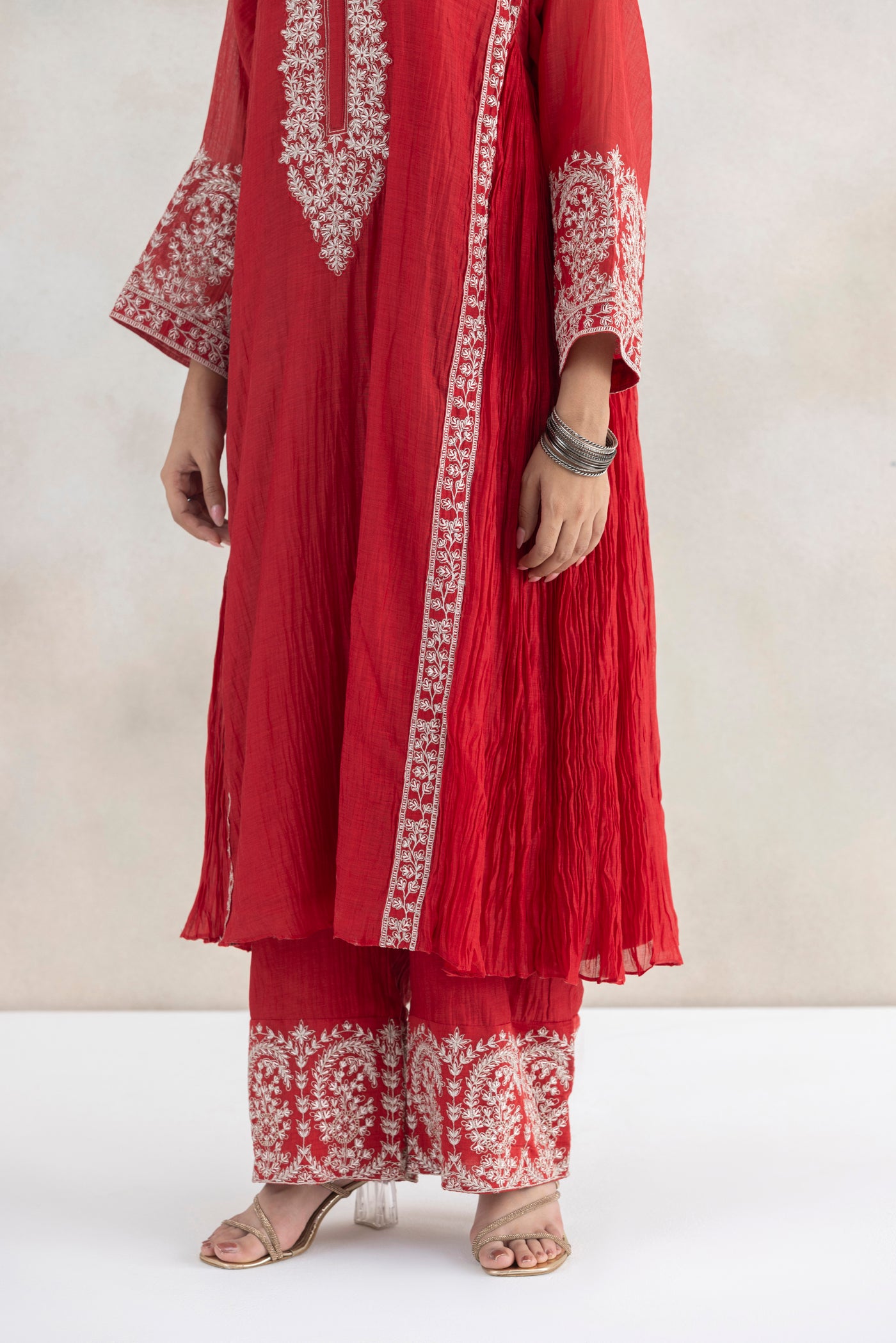 Nisha In Roli Silver Suit Set