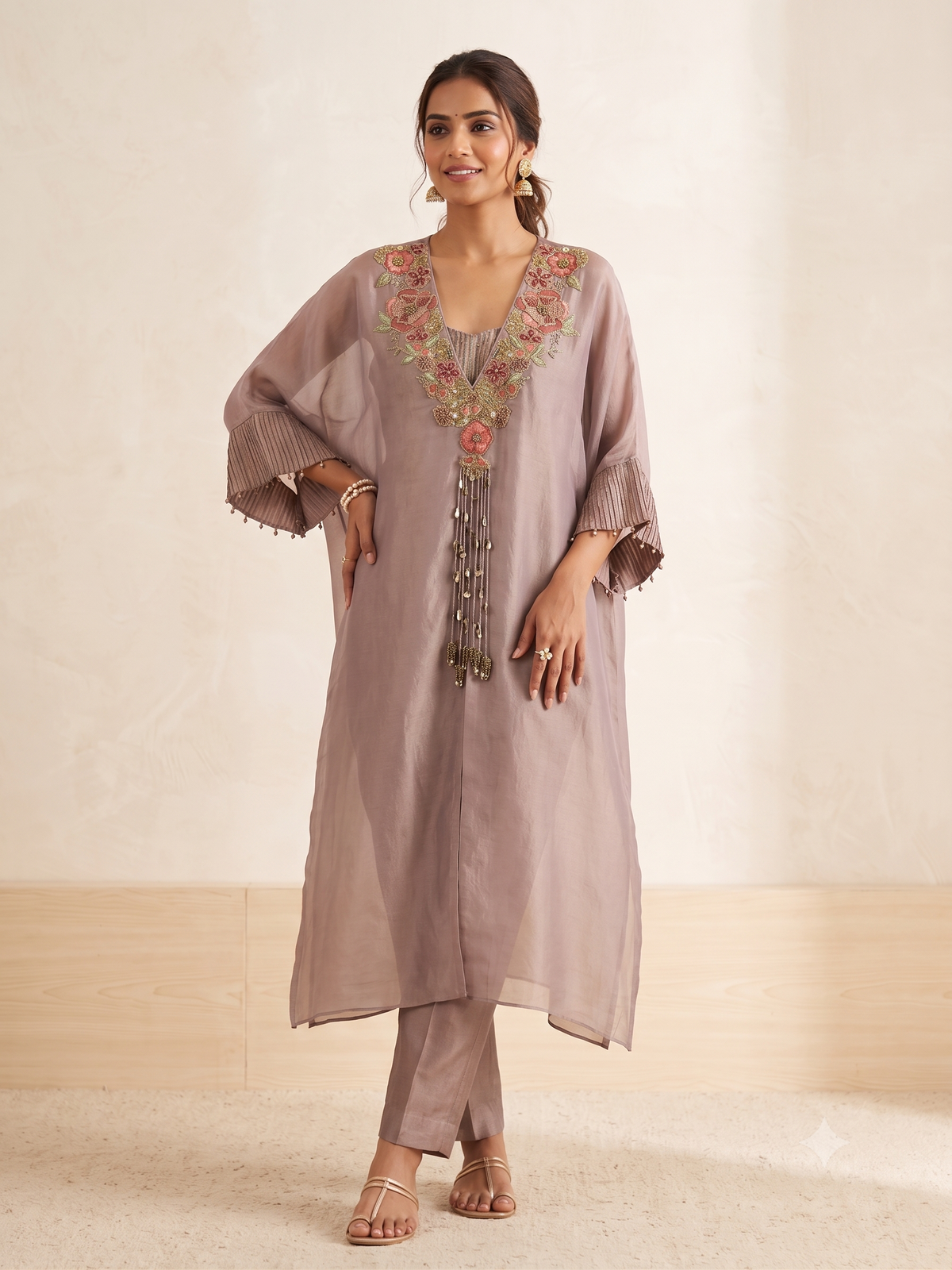 Nida Cape Set