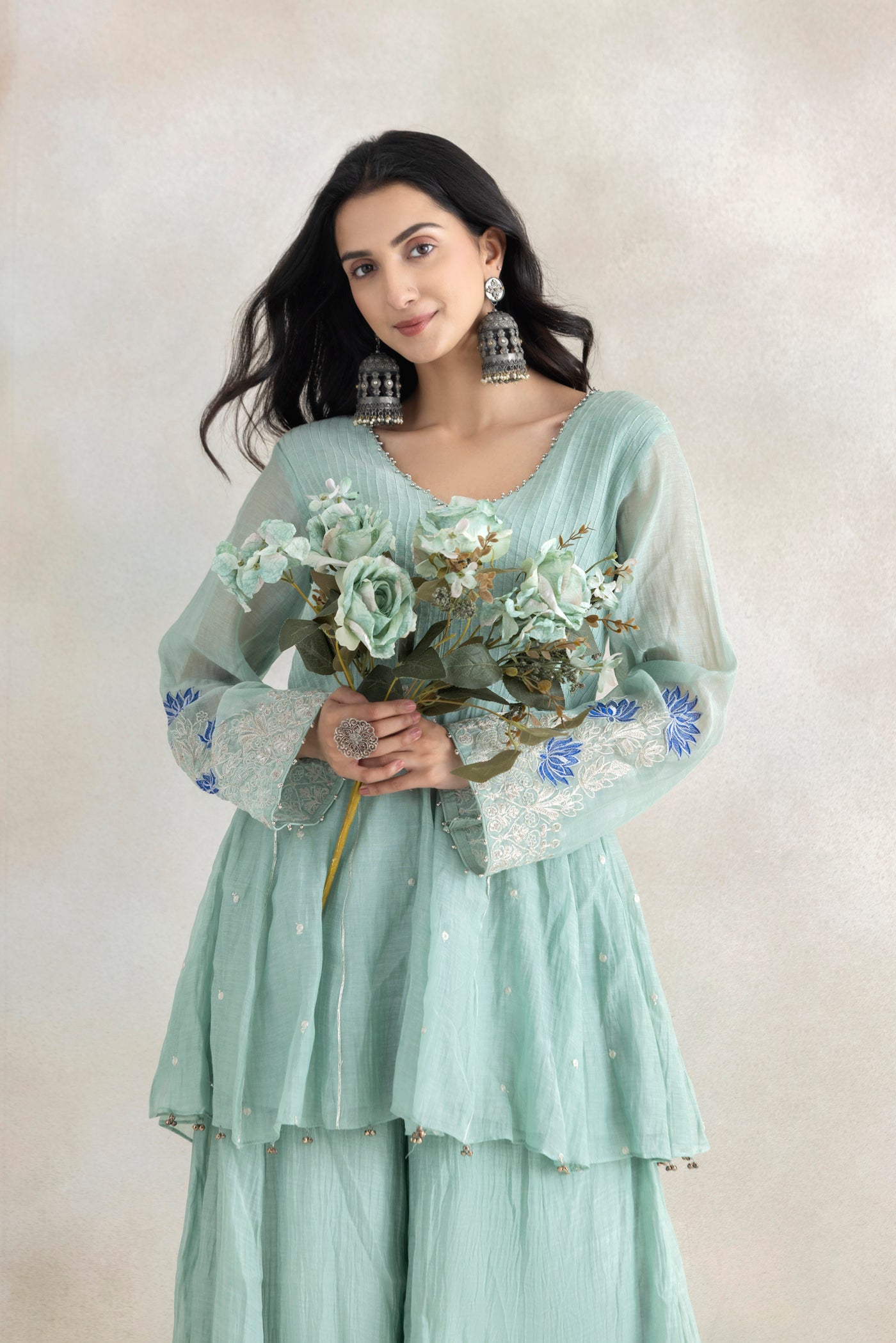 Noor Zari Kalidar Set