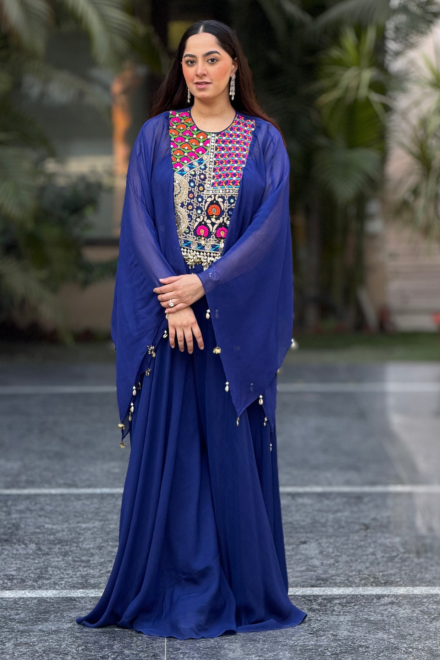 Jasnoor In Ekisha Palazzo with Short Kaftan