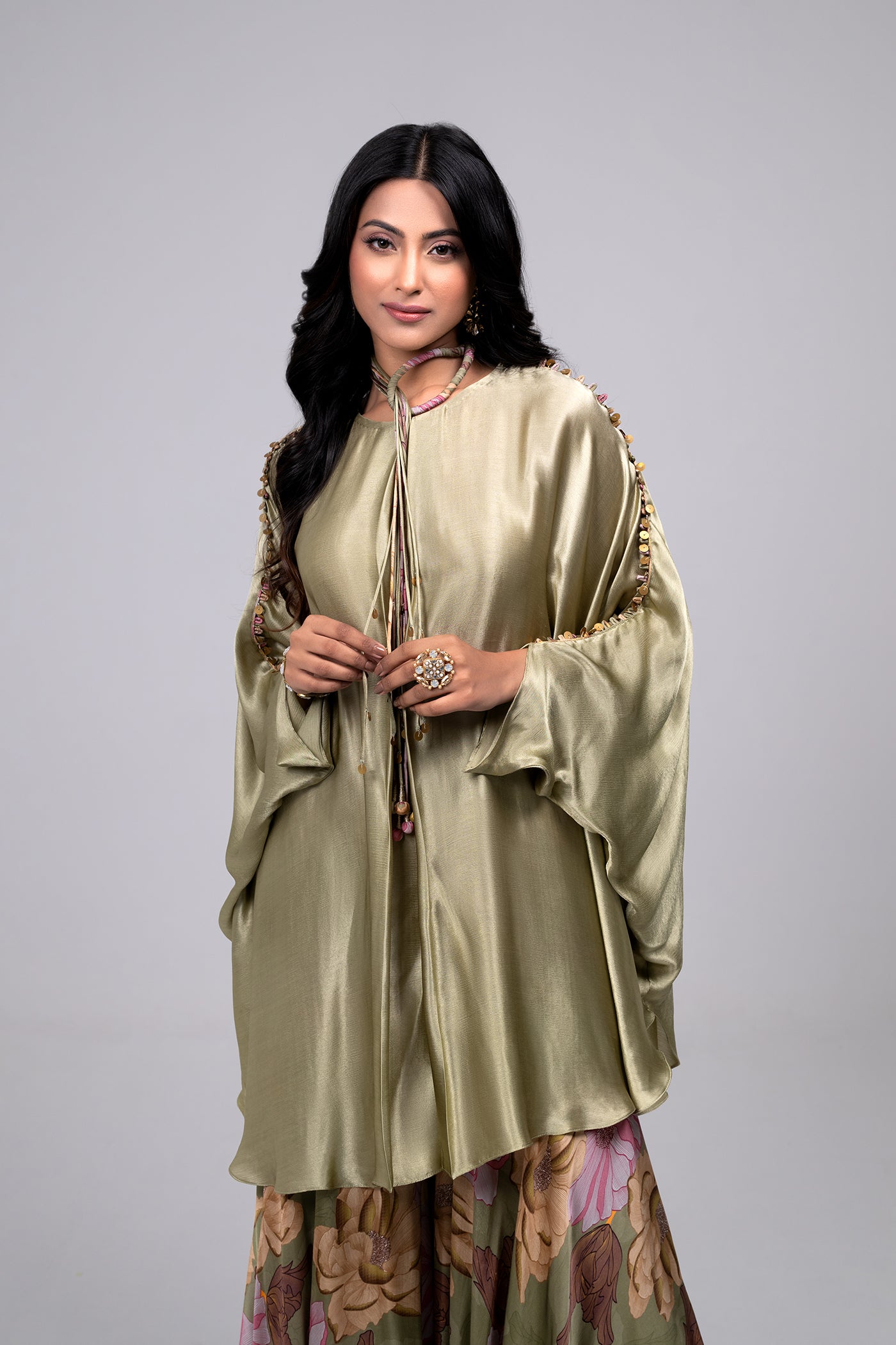 Lark Loose Kaftan And Palazzo Set With Neck Piece