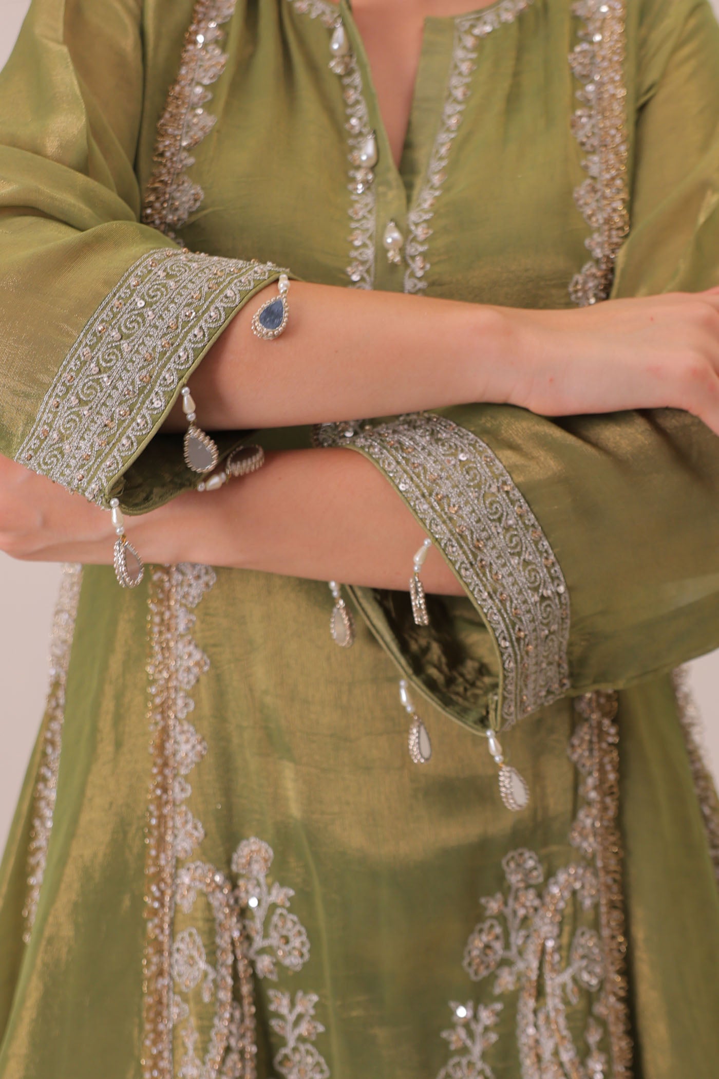 Inaaya Farsan Salwar Suit Set With Dupatta