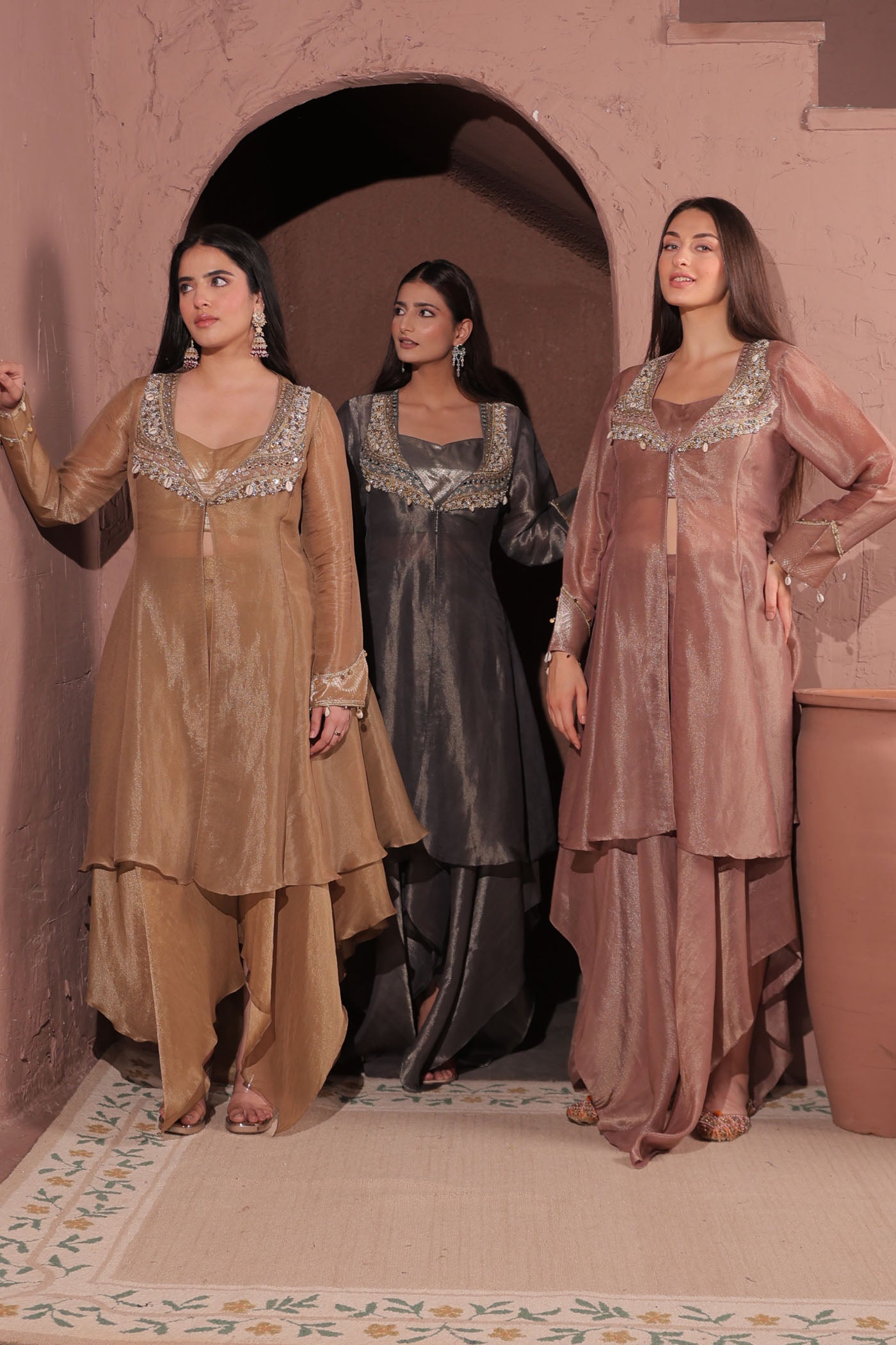 Azra Asymmetrical Palazzo with Short Blouse and Cape