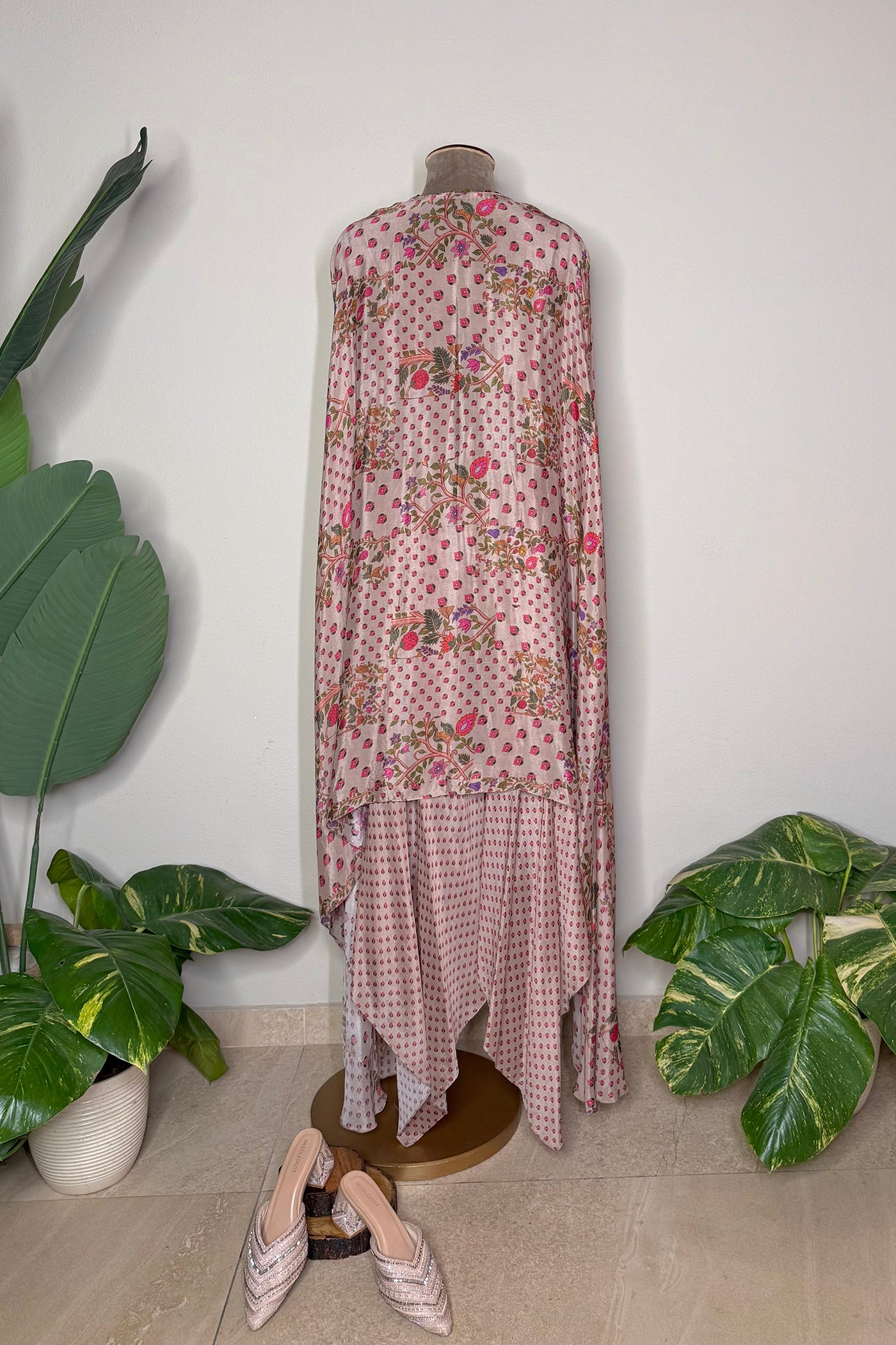 Nyra Asymmetric Palazzo with Blouse and Cape