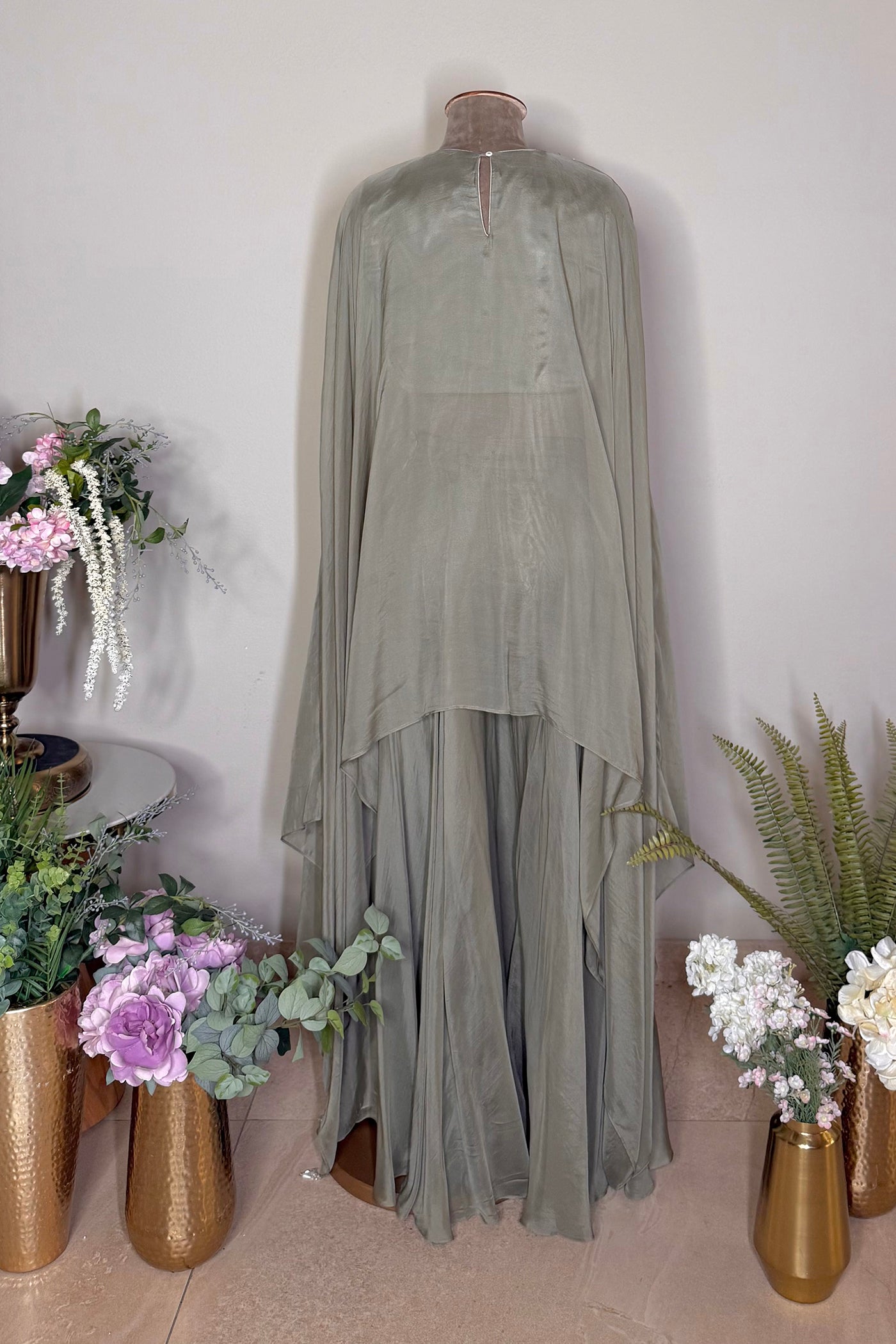 Ruhani Kaftaan Cape with Palazzo