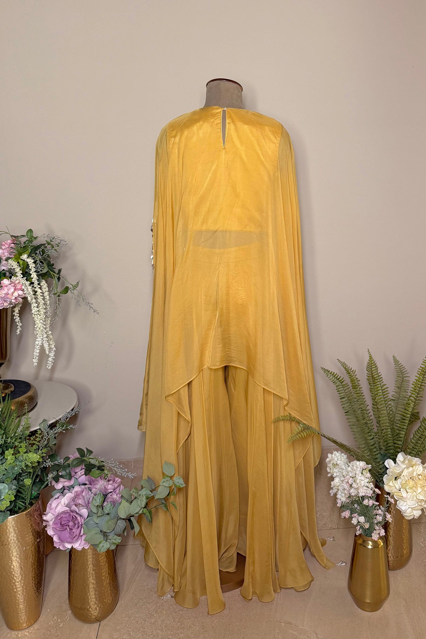 Ruhani Kaftaan Cape with Palazzo