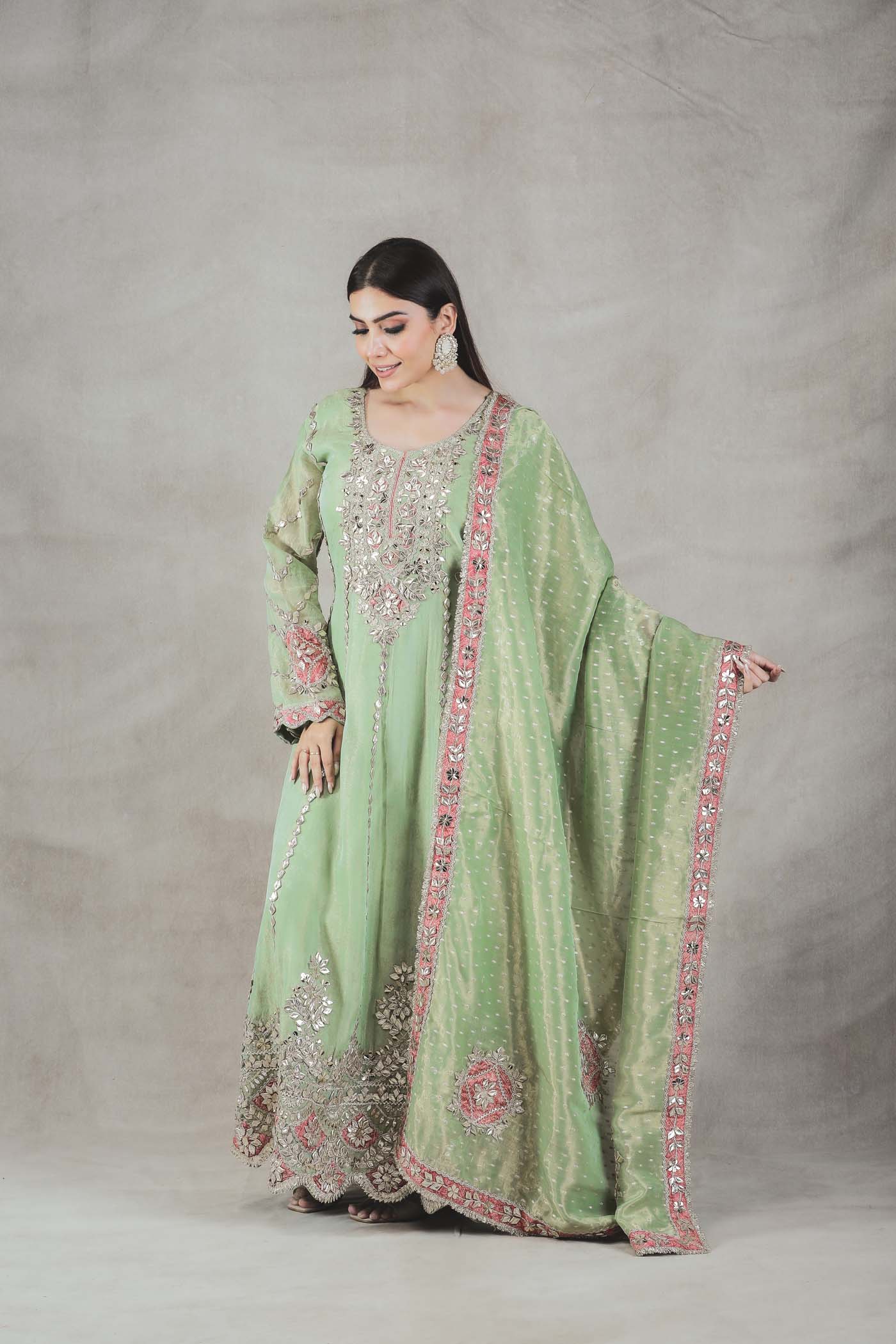 Zariyaa Suit Set