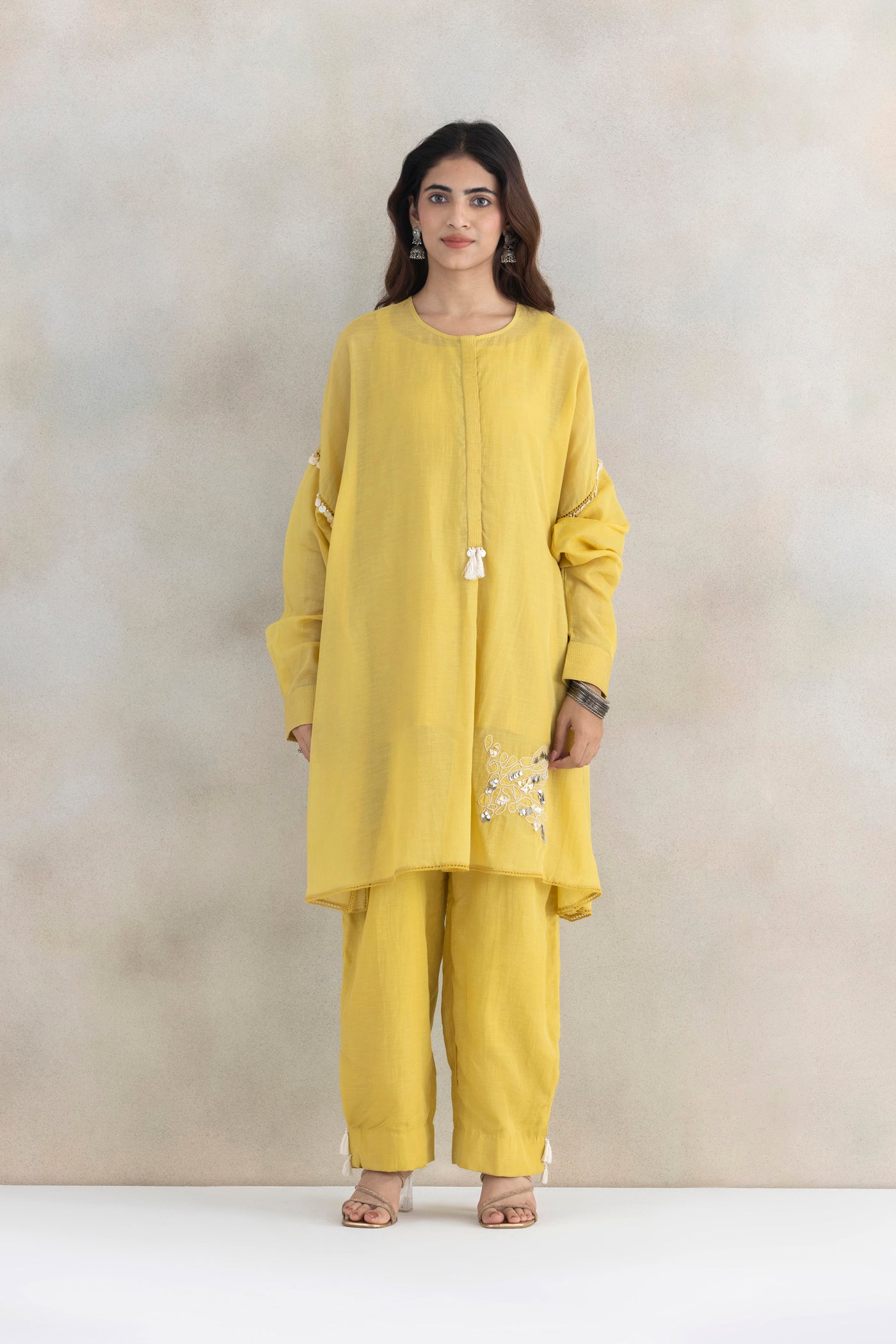 Dori Linen Kurta Set