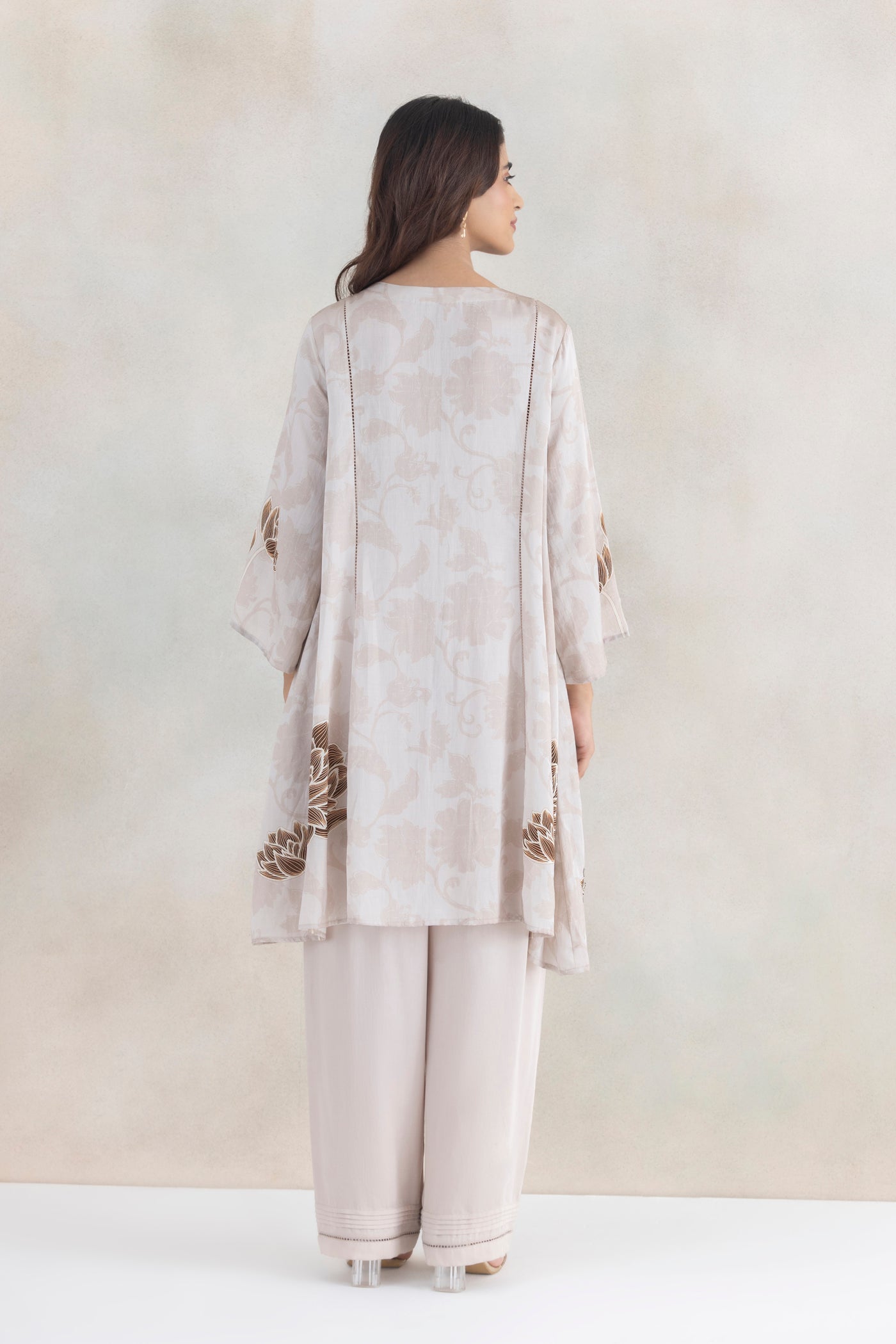 Kaner Kurta Set